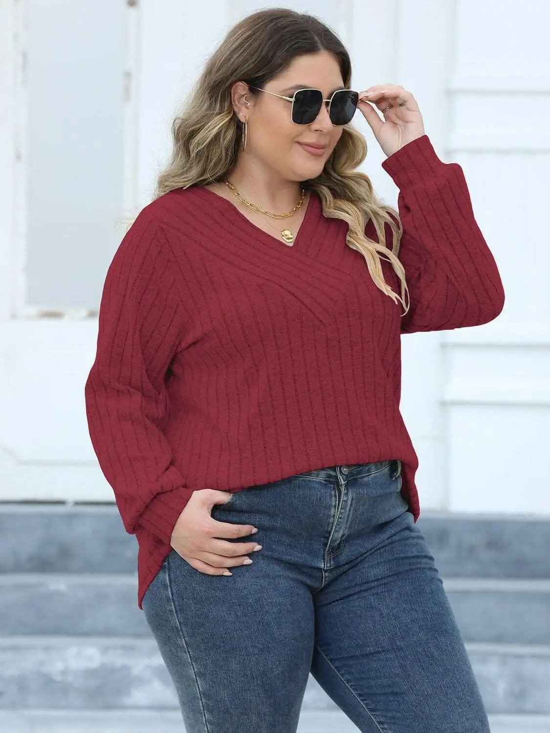 Cozy ribbed v-neck top for curves - Love Salve